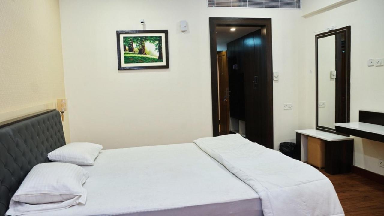 Hotel Malayalee Club Chennai Exterior foto